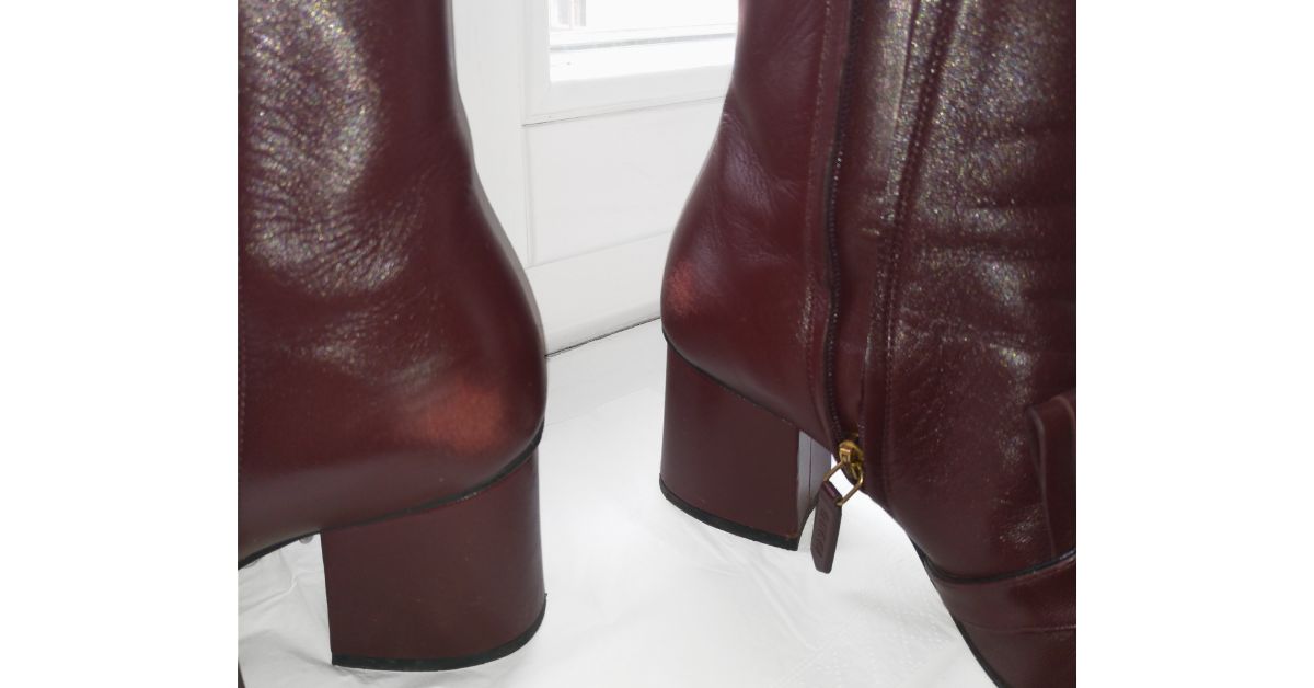 Jak zabarvit odřeniny na kožených zimních botách  Fialová barva Bordeaux 1113